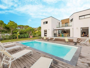 Villa Les Girelles by Interhome